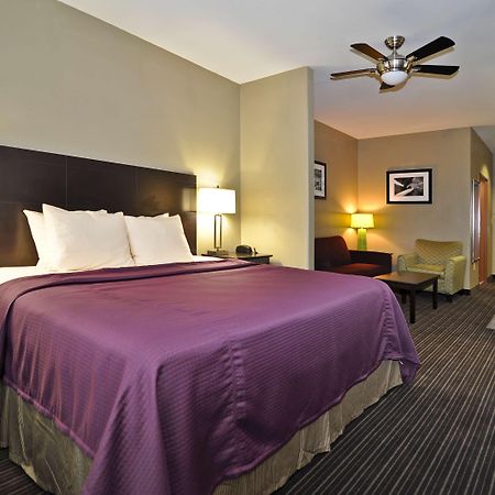 Best Western Giddings Inn & Suites Room photo