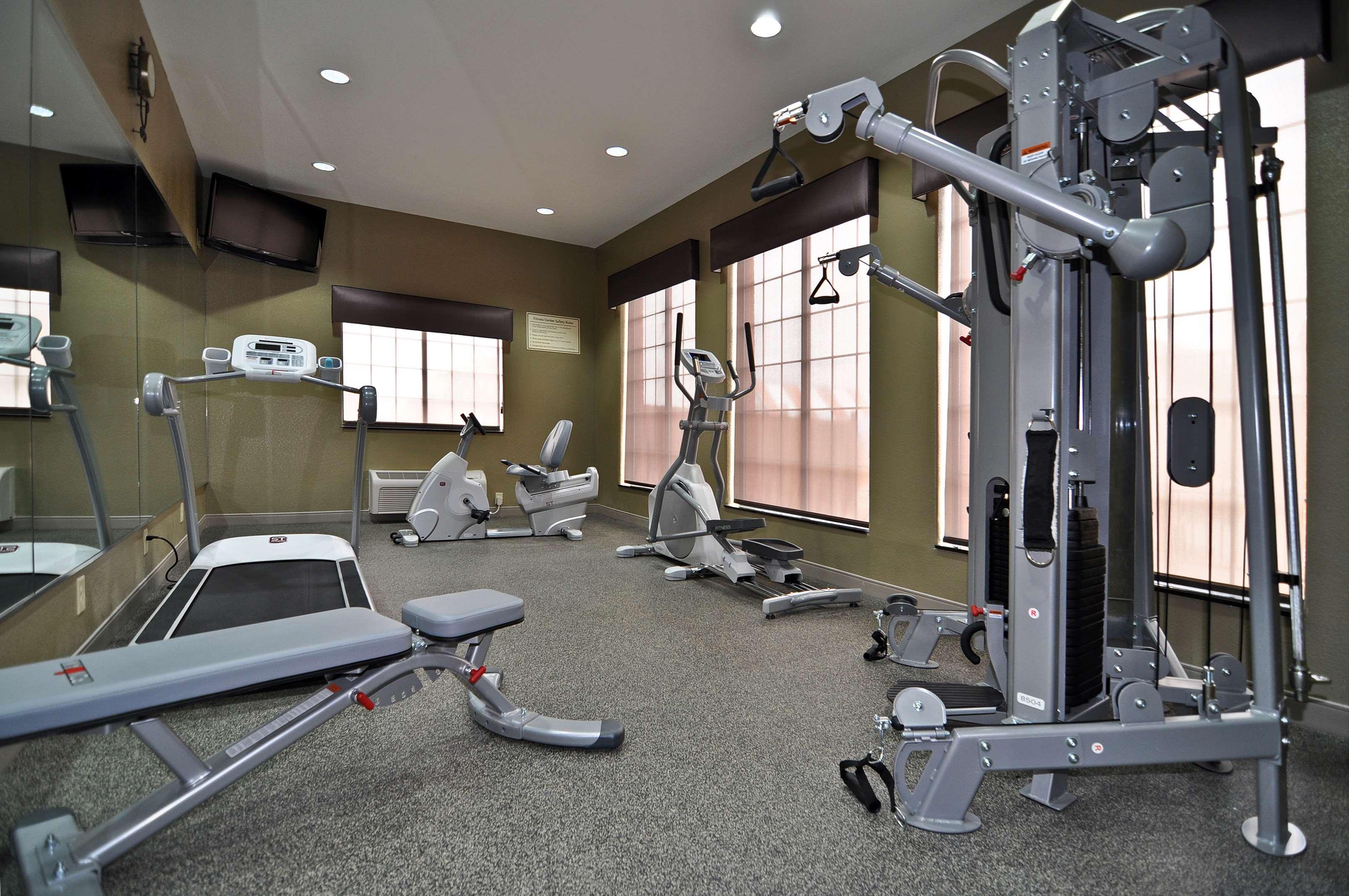 Best Western Giddings Inn & Suites Facilities photo